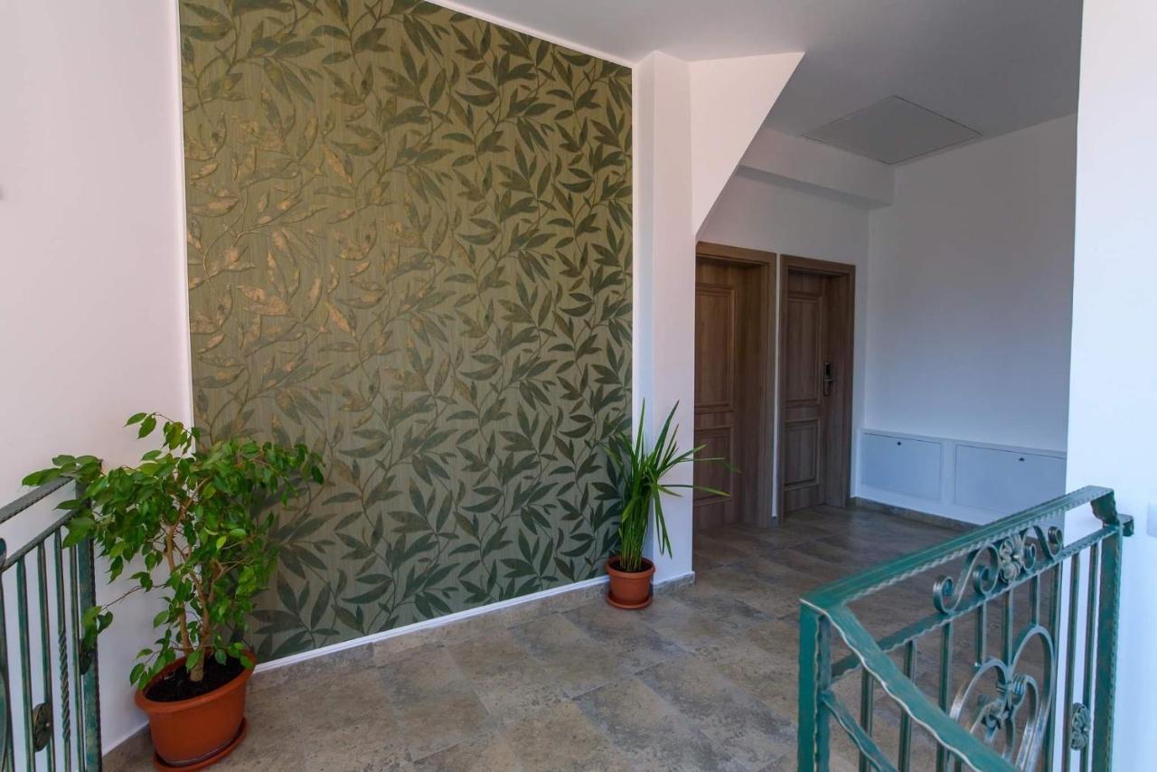 Interbelic Vibe Apartment Cluj Napoca Bagian luar foto