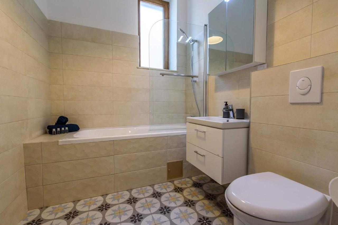 Interbelic Vibe Apartment Cluj Napoca Bagian luar foto